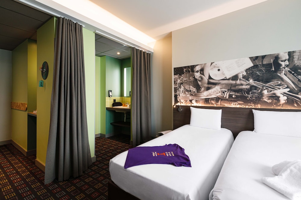 Standard Room, 2 Twin Beds (Pop)