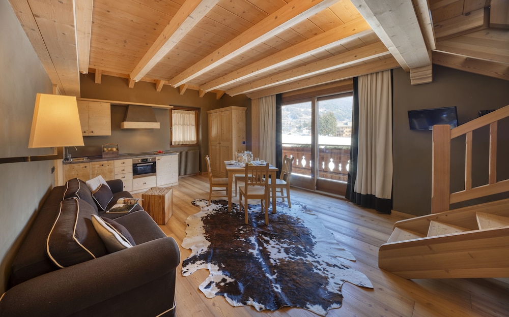 Suite, 1 Bedroom, Kitchen photo 1