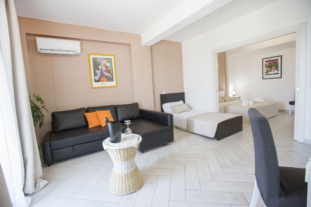 Panoramic Room, Balcony, Ocean View photo 3