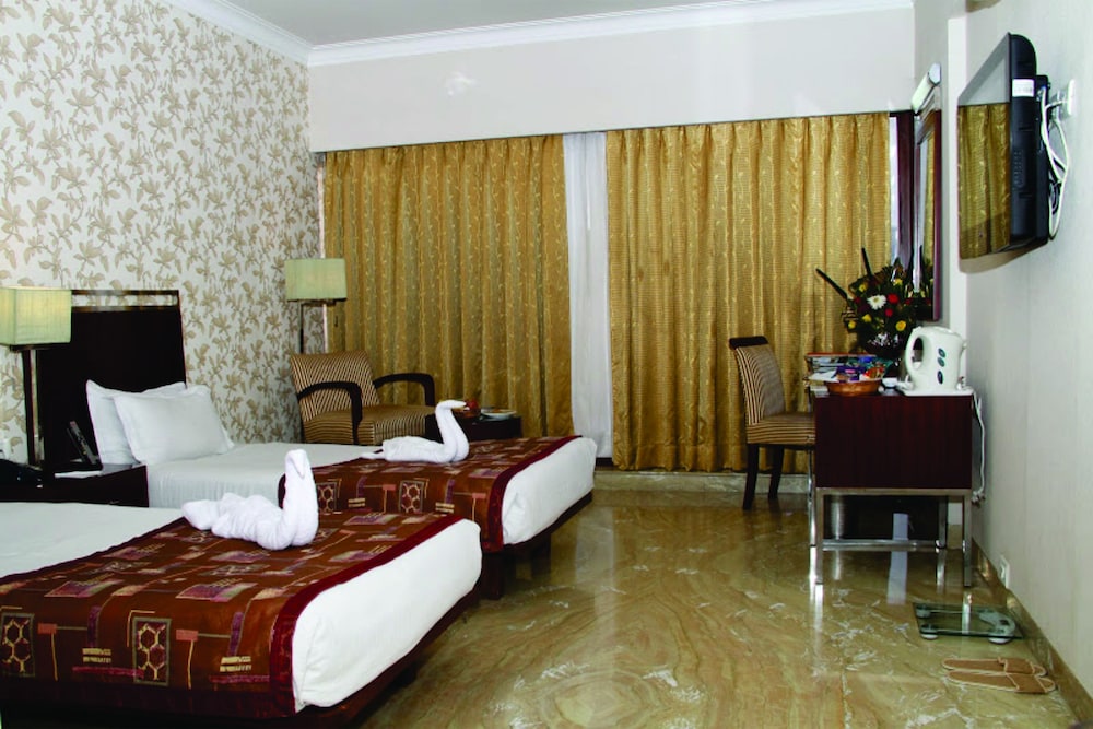 Executive Room - Photo 5