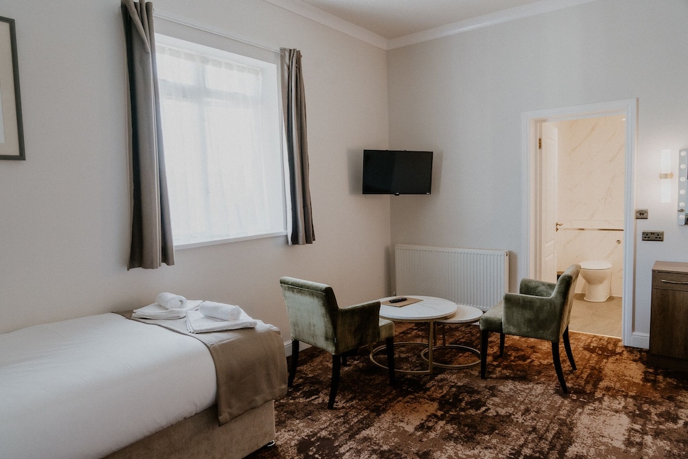Standard Double Room photo 2