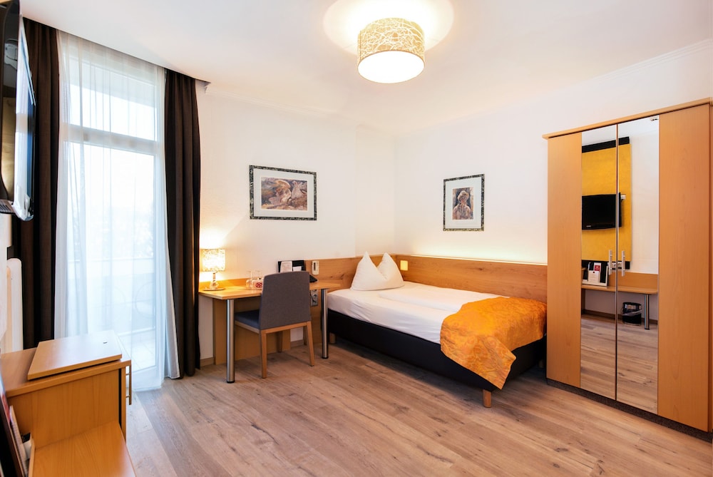 Single Room photo 1