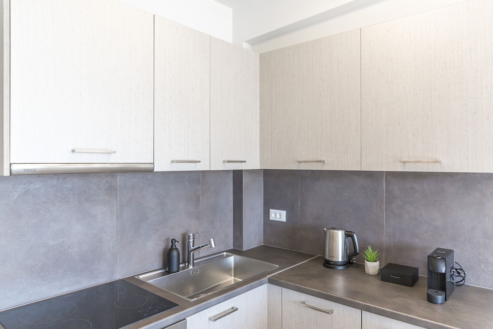 Exclusive Apartment, 1 Bedroom, City View, photo 6