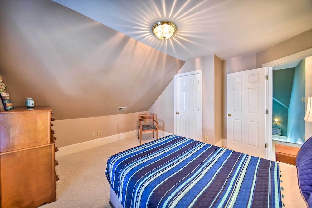 House (4 Bedrooms) photo 2