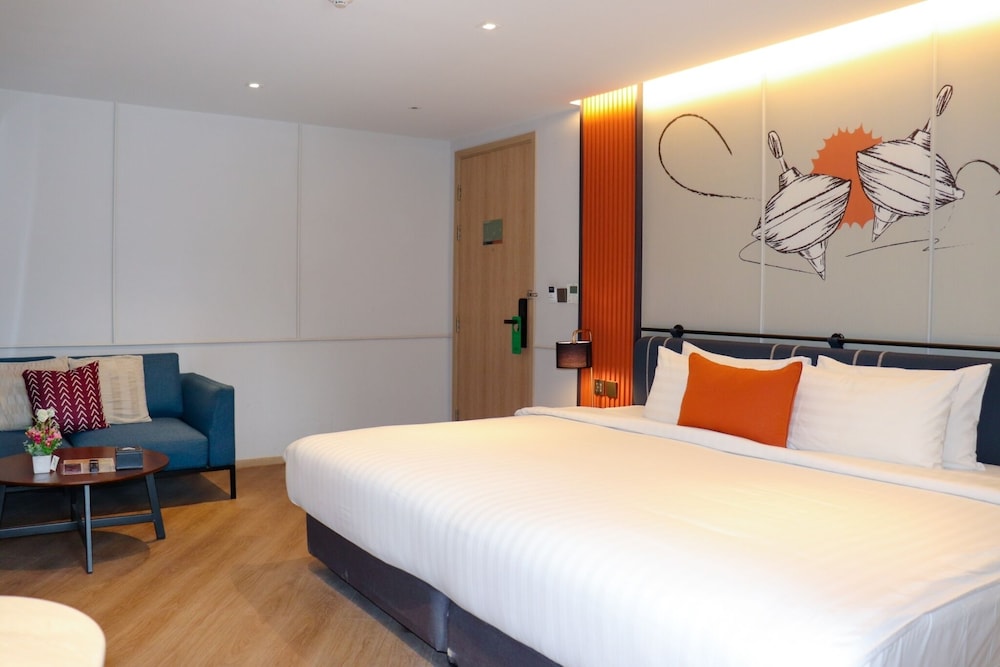 Deluxe Room, Canal View, Corner photo 3