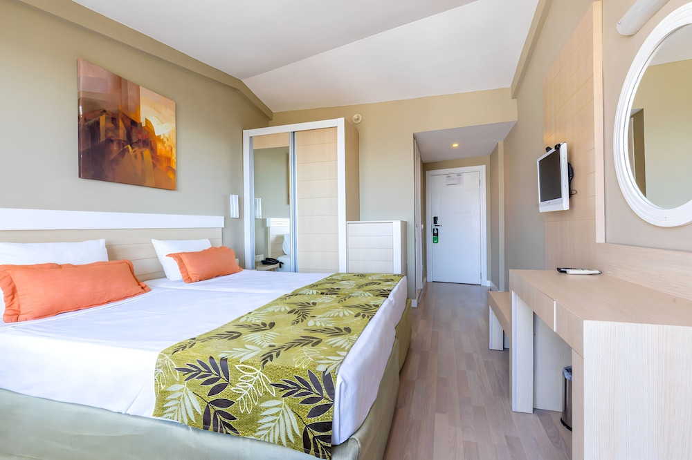 Standard Room photo 1
