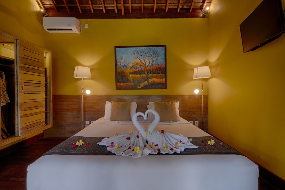 Two-Bedroom Pool Villa with Valley View