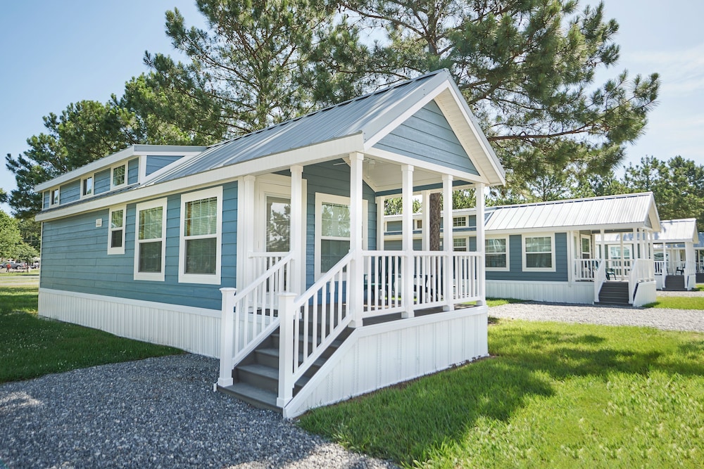 Cottage (6, No Pets, Linens Incld) photo 3
