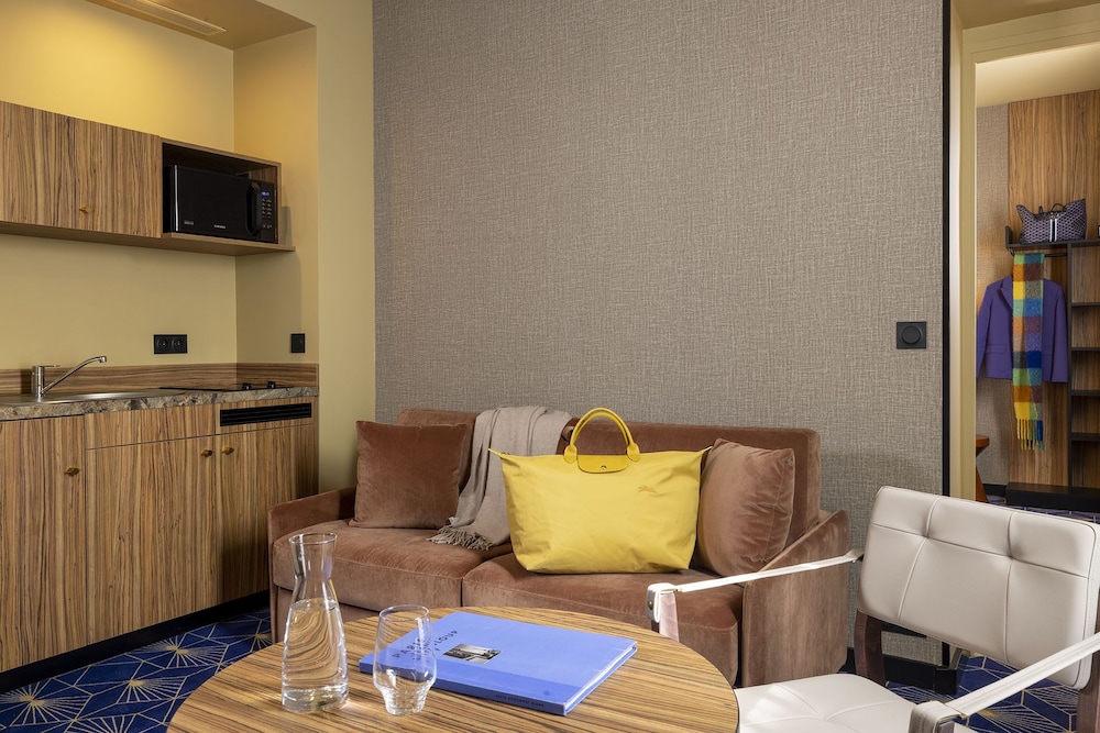 Suite