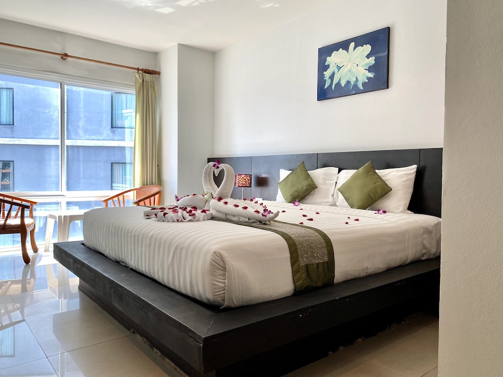 Standard Double Room - Photo 19