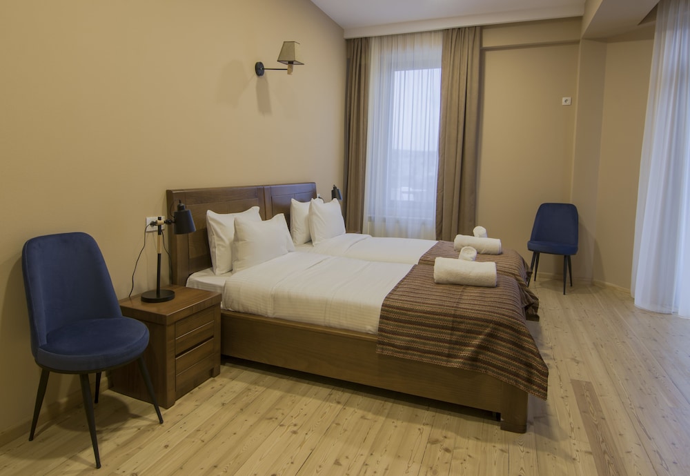 Premium Twin Room, Multiple Beds, Non Smoking, Balcony