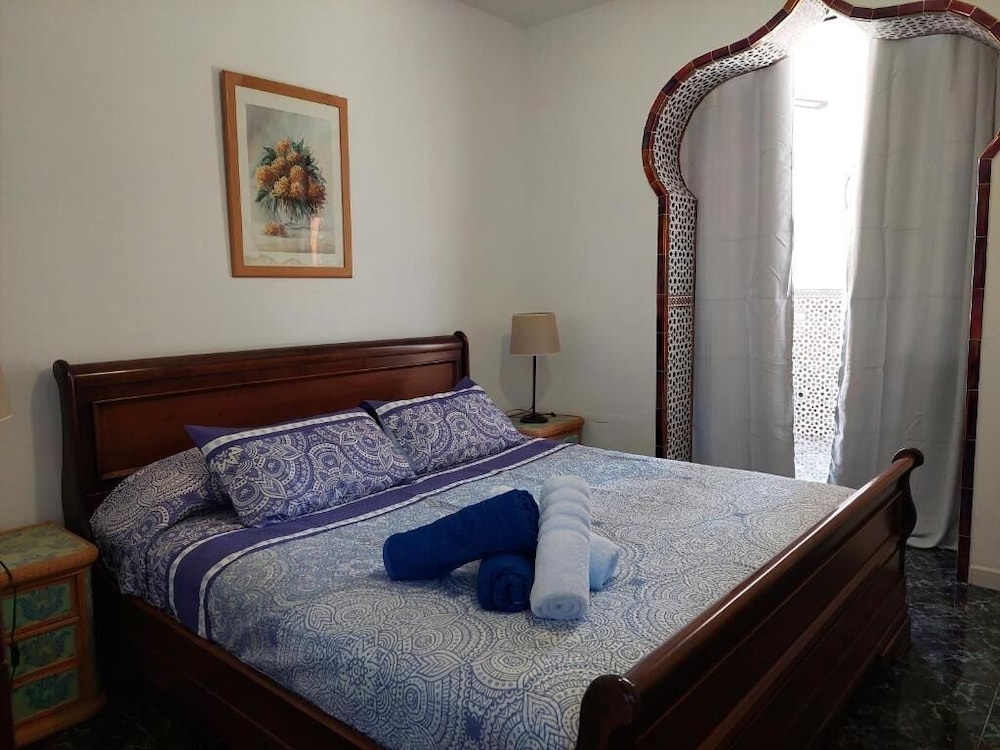 Habitación Doble Básica o con Dos Camas