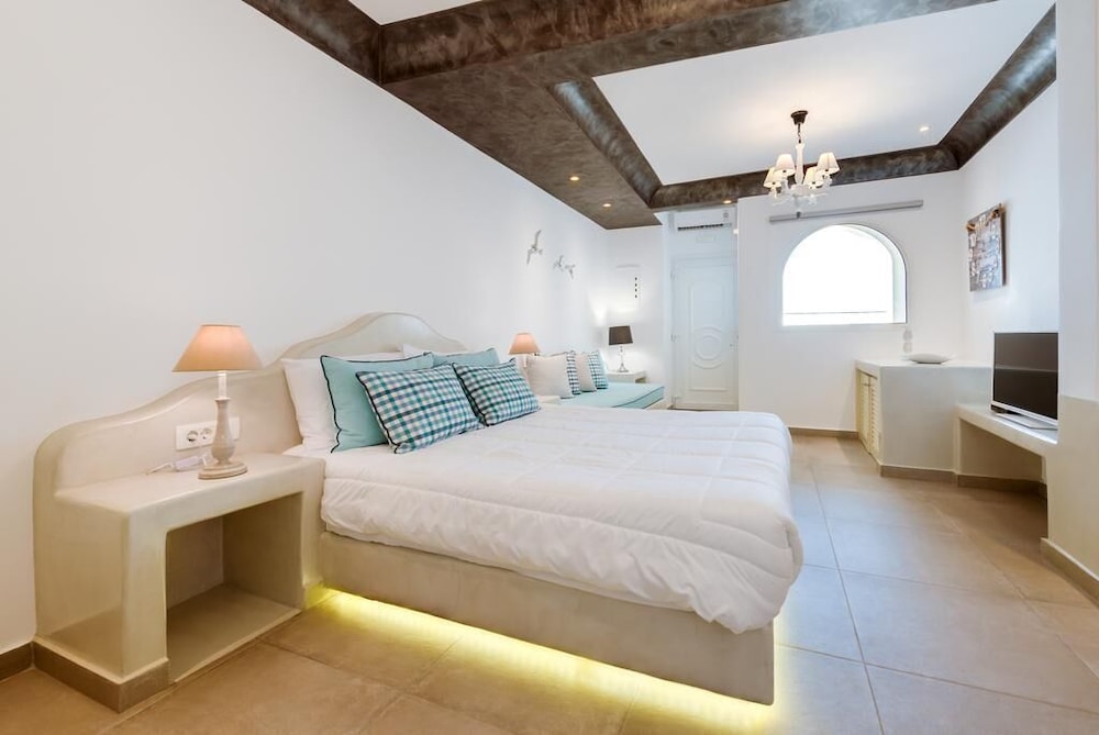 Deluxe Double or Twin Room, Sea View