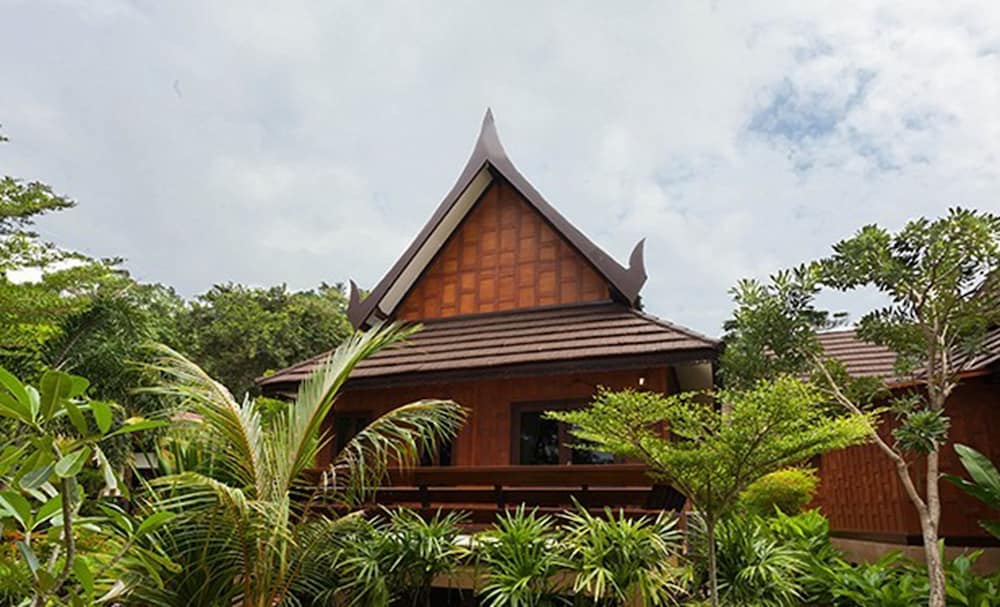 Thai House Bungalow (not Beach front) photo 3