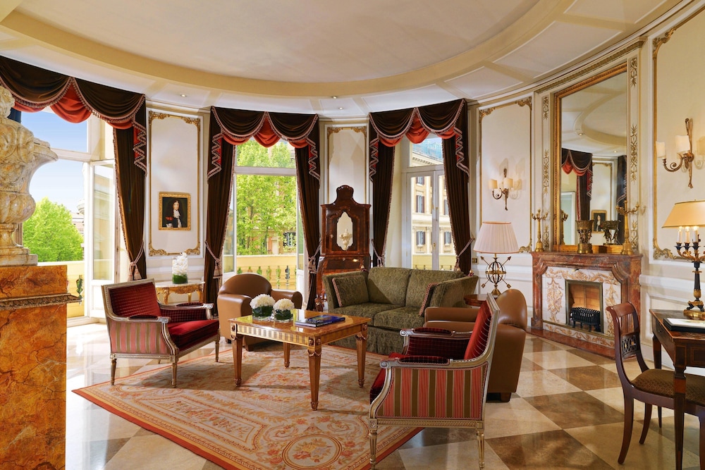 Suite, 1 King Bed