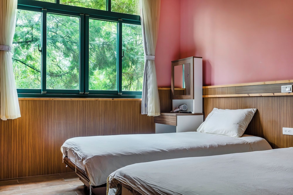 Quadruple Room - Photo 3