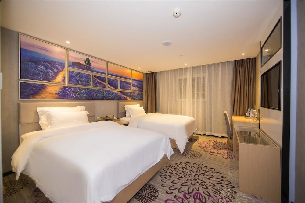 Superior Twin Room, No Windows