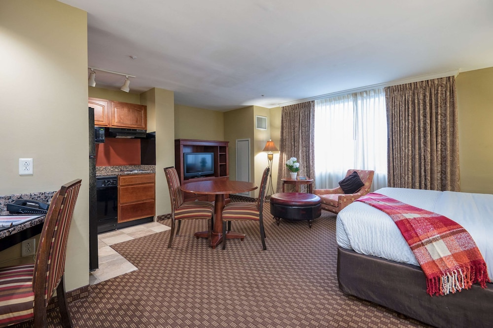 Efficiency, Room, 1 King Bed, Non Smoking photo 1