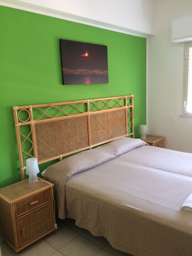 Superior Triple Room, Ensuite, Sea View (Stanza 3) - Photo 1