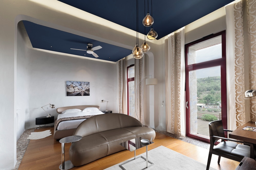 Junior Suite - Photo 9