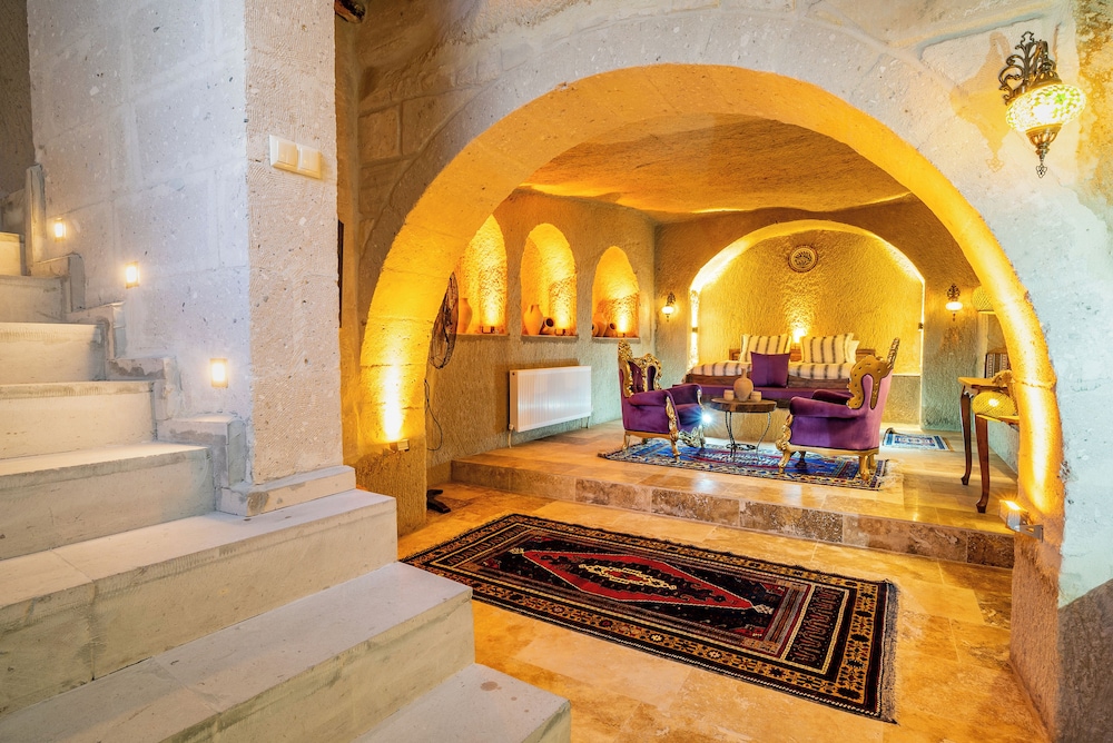 Erva Hammam Jacuzzi Cave Suite photo 2