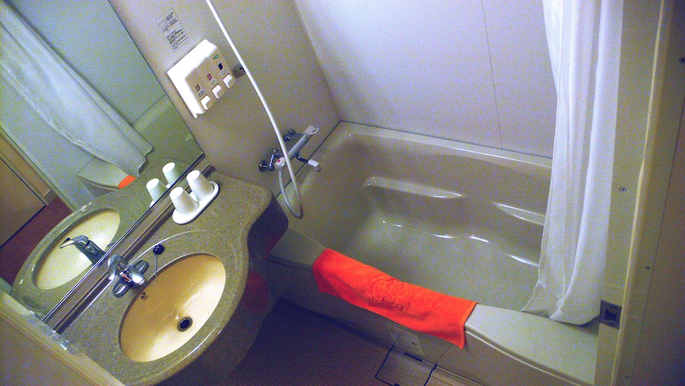 Standard Twin Room, 2 Queen Beds, Non Smoking photo 3