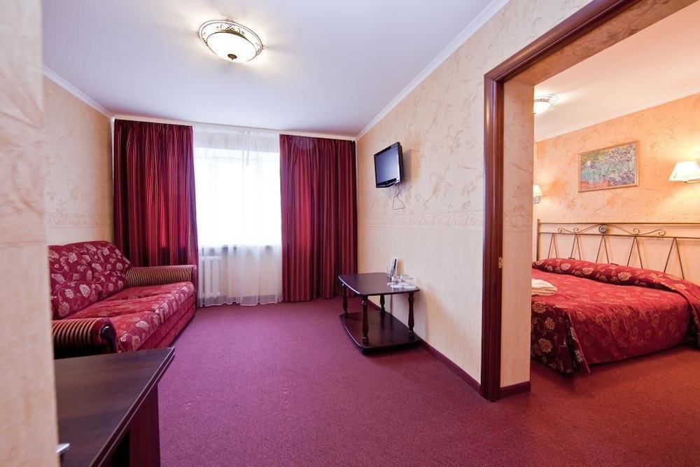 Suite, 1 Bedroom photo 1