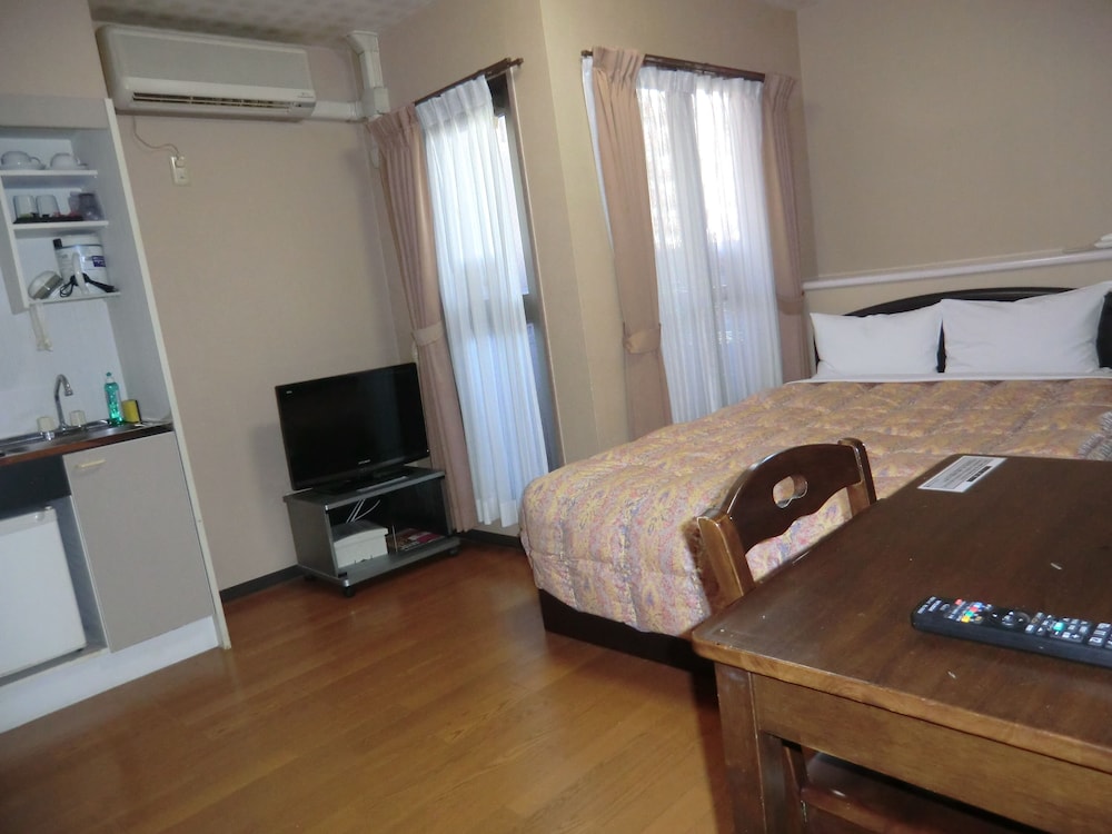 Room Only, Double Room, Smoking