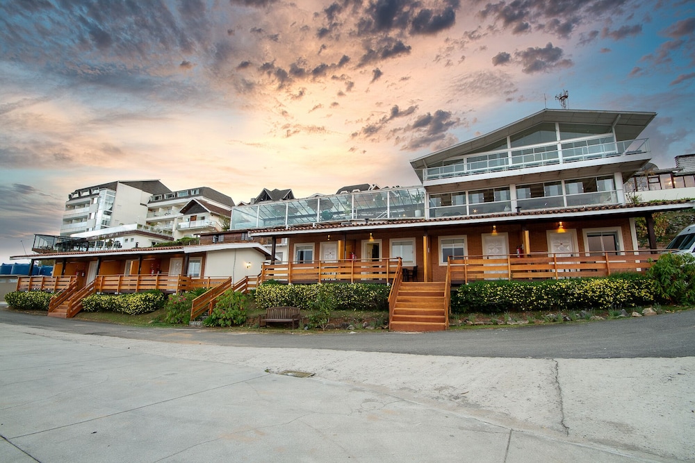 Chalet thumbnail 5