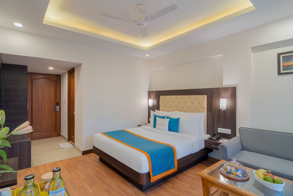 Premium Room with Terrace - Photo 4