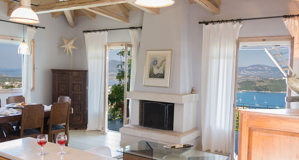 Comfort Villa, 3 Bedrooms (Anthea Rossa) photo 2