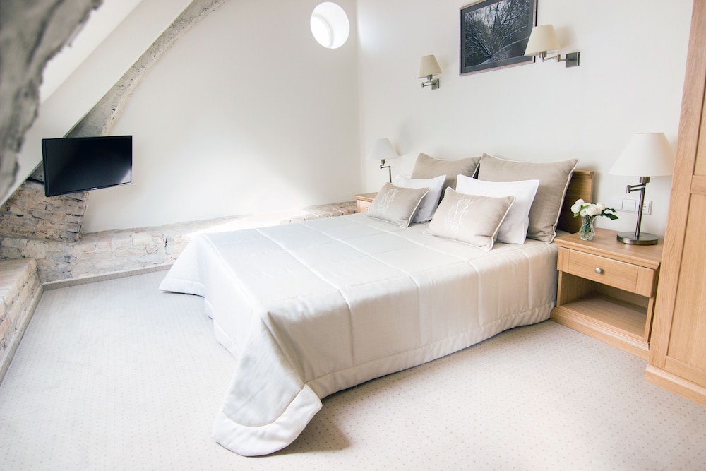 Superior Double Room Single Use photo 2