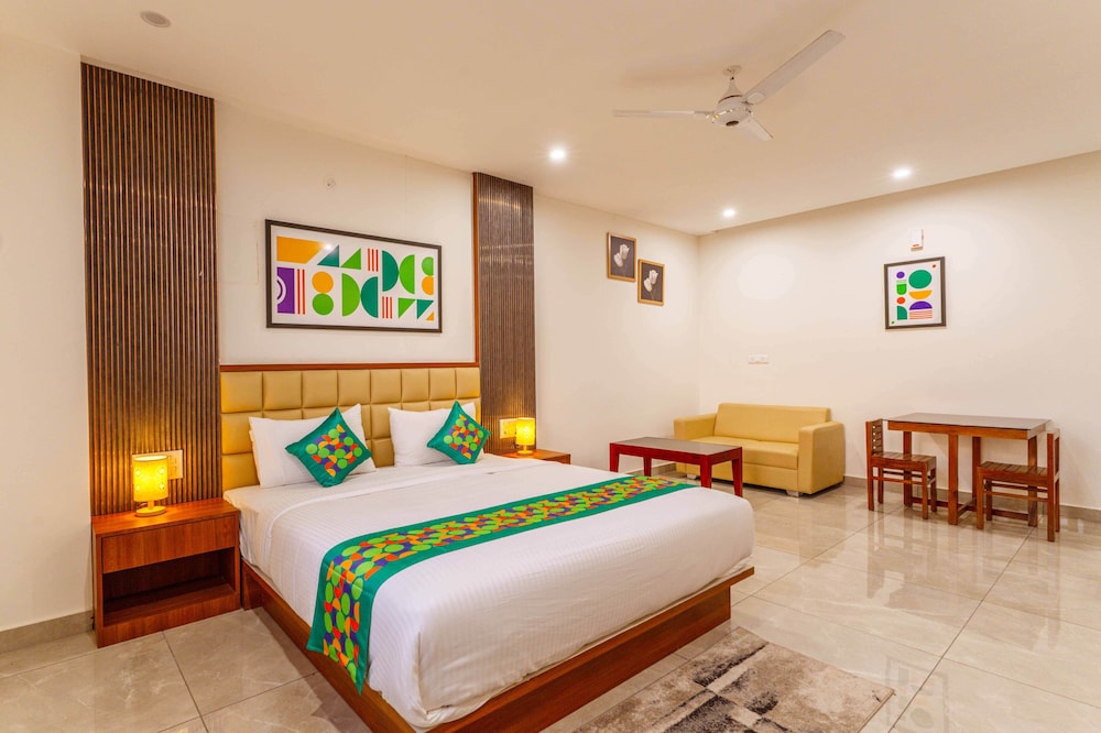 Deluxe Room - Photo 2
