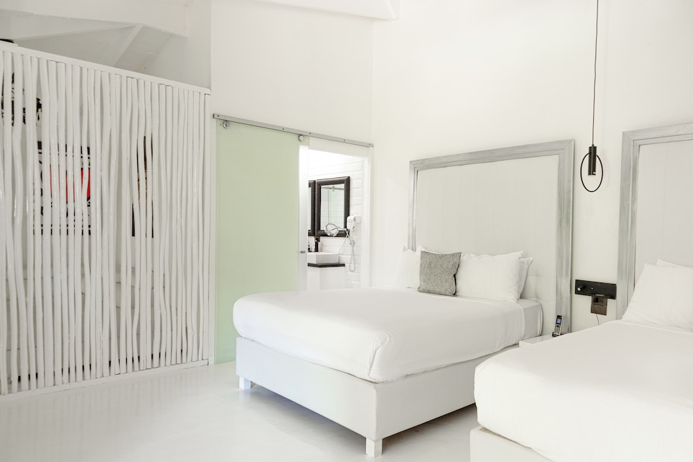 Suite, Garden View