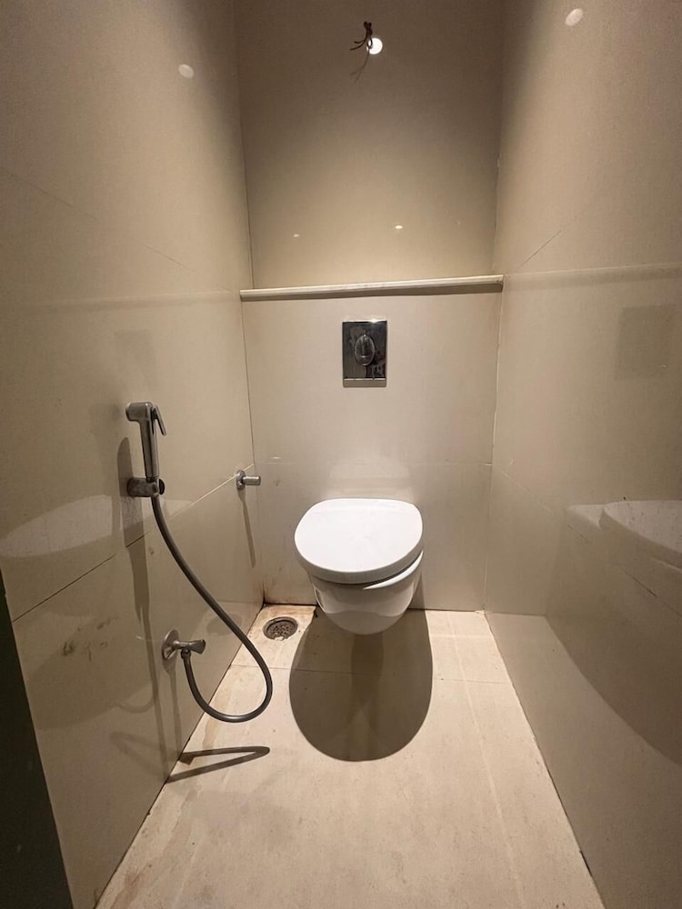 Deluxe Single Room, Non Smoking, Housekeeping