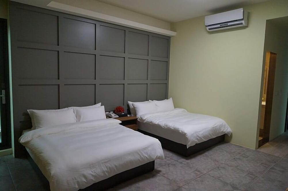 Quadruple Room photo 1
