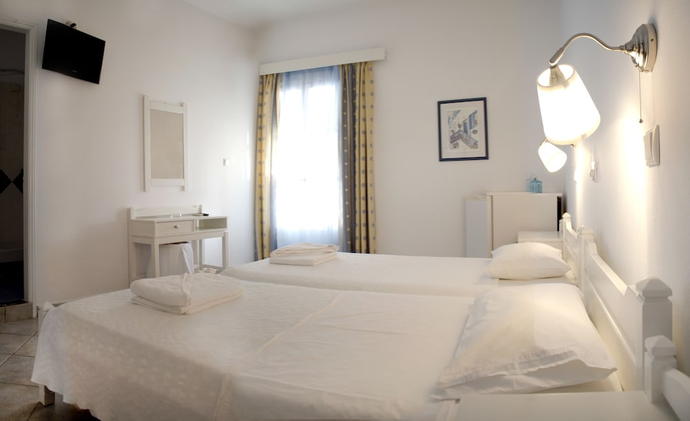 Standard Room photo 3