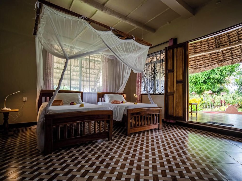 Deluxe Triple Room photo 2