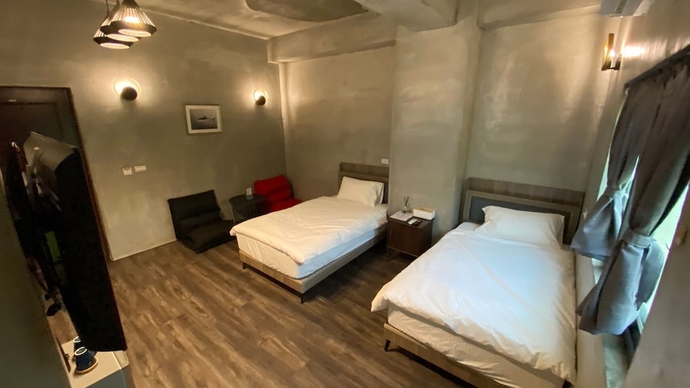Deluxe Twin Room photo 2