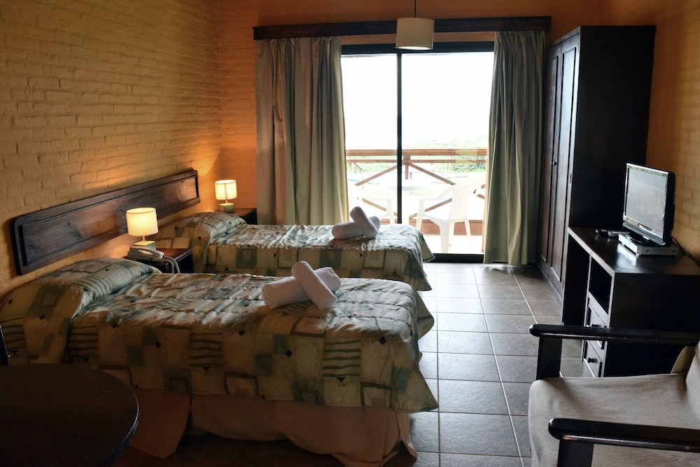 Standard Twin Room photo 1