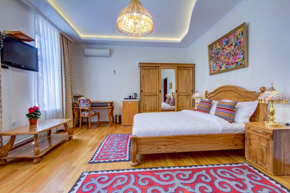 Superior Double or Twin Room photo 2