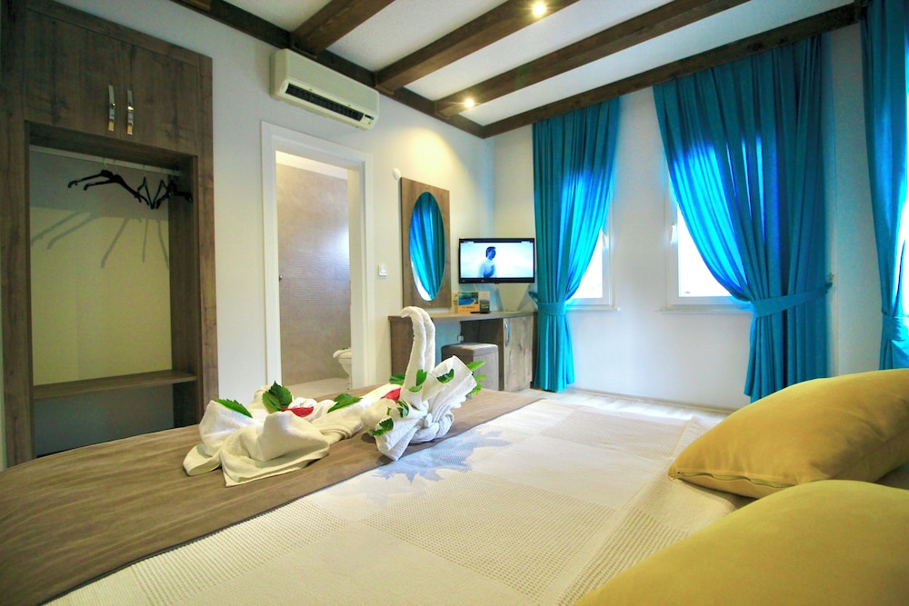 Standard Double Room - Photo 7