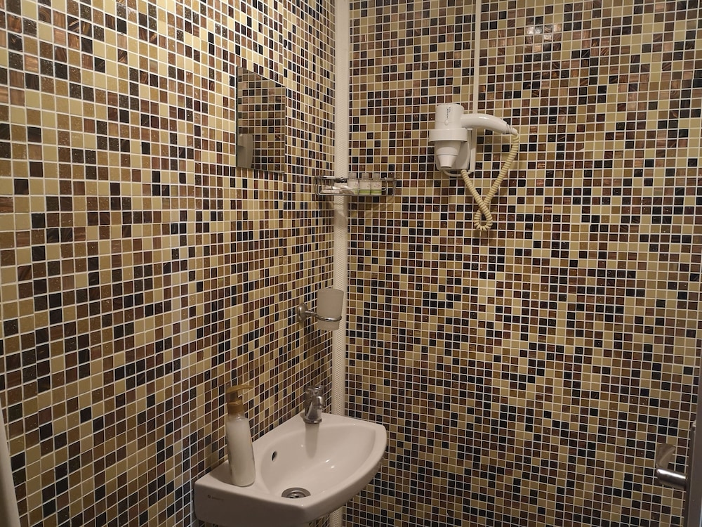Standard Single Room photo 2