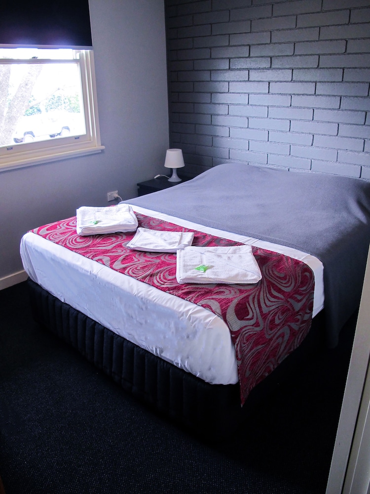 Standard One Bedroom Unit