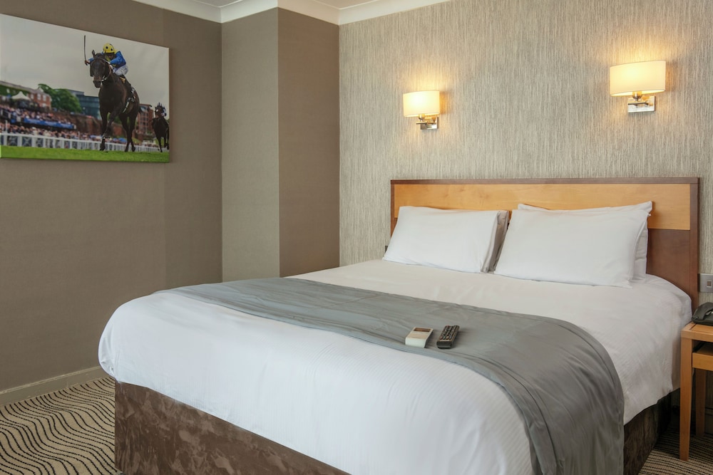 Superior Room, Multiple Beds, Non Smoking photo 3