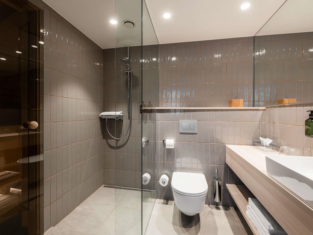 Junior Suite, 1 Double Bed with Sofa bed, Sauna - Photo 4