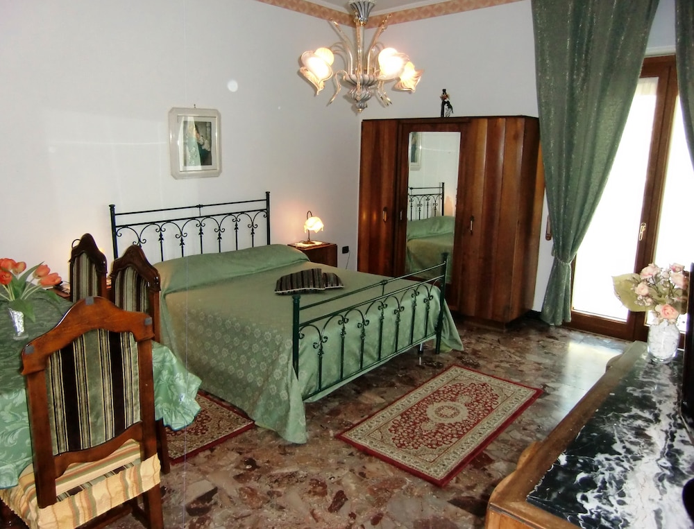 Quadruple Room, Balcony, Garden View photo 3