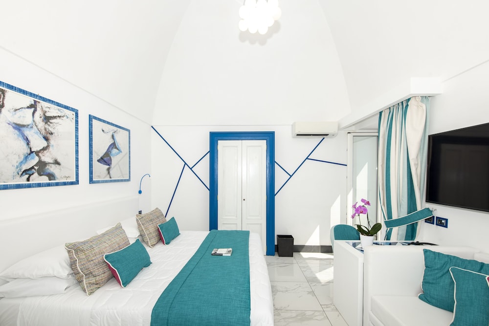 Executive Room, Sea View - Photo 21