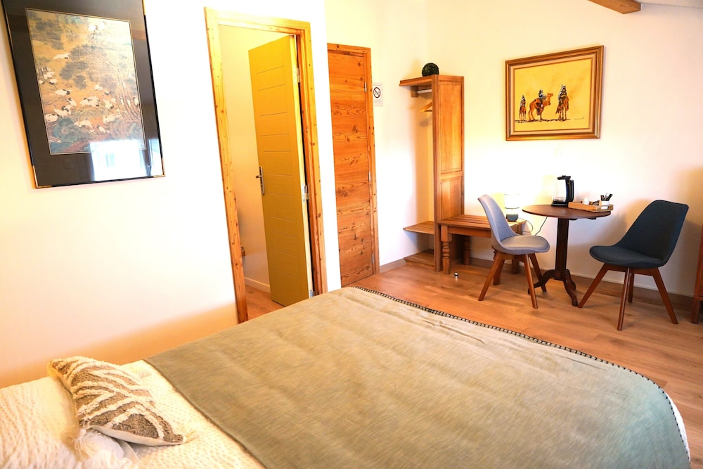 Comfort Room, Mountain View, Mountainside photo 2