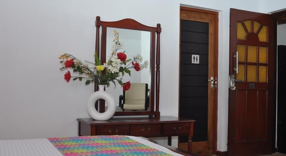 Luxury Quadruple Room, 1 Bedroom, Refrigerator, Executive Level photo 1
